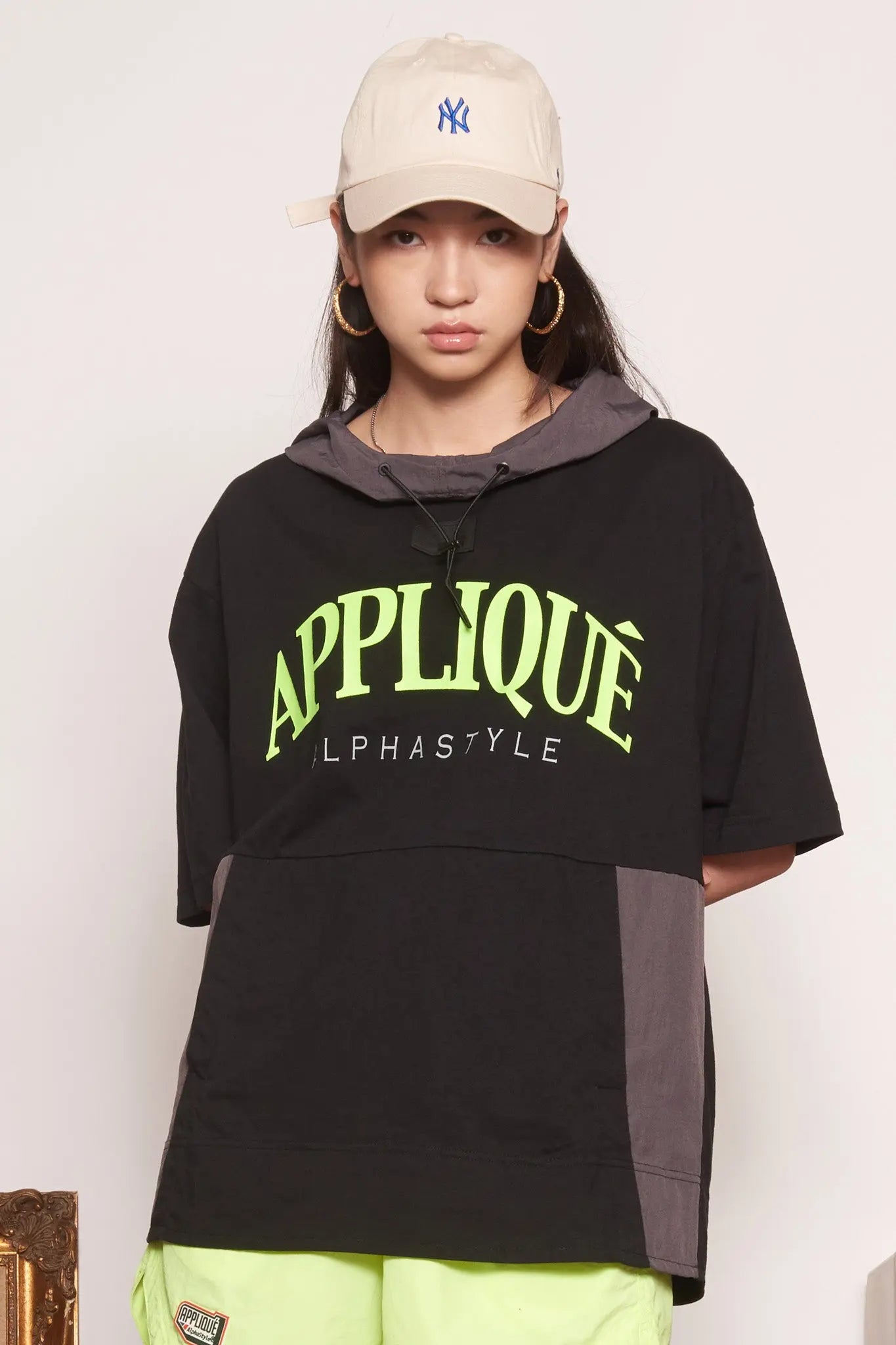 Chris Short Sleeves Hoodie AlphaStyle