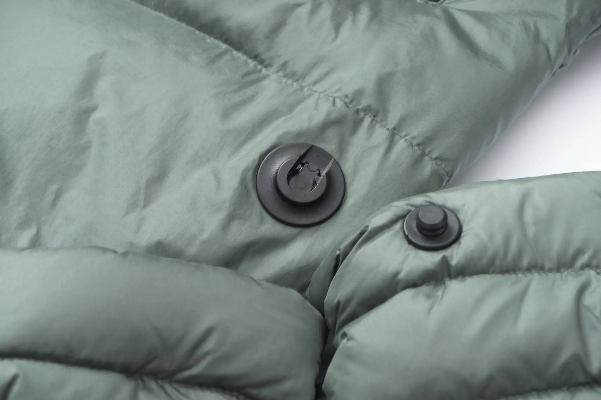 Dibatag Long Down Jacket Alphastyle