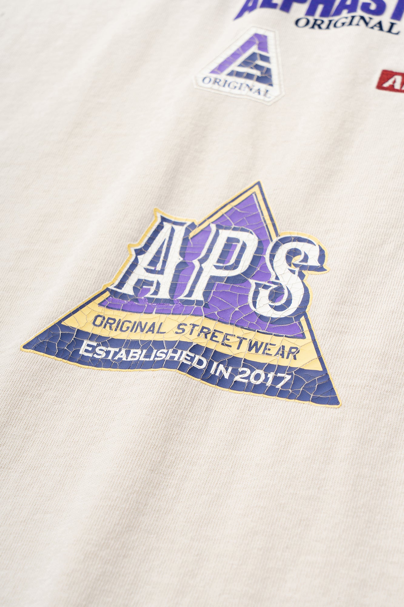 Cole Logo Long Sleeves Tee - AlphaStyle