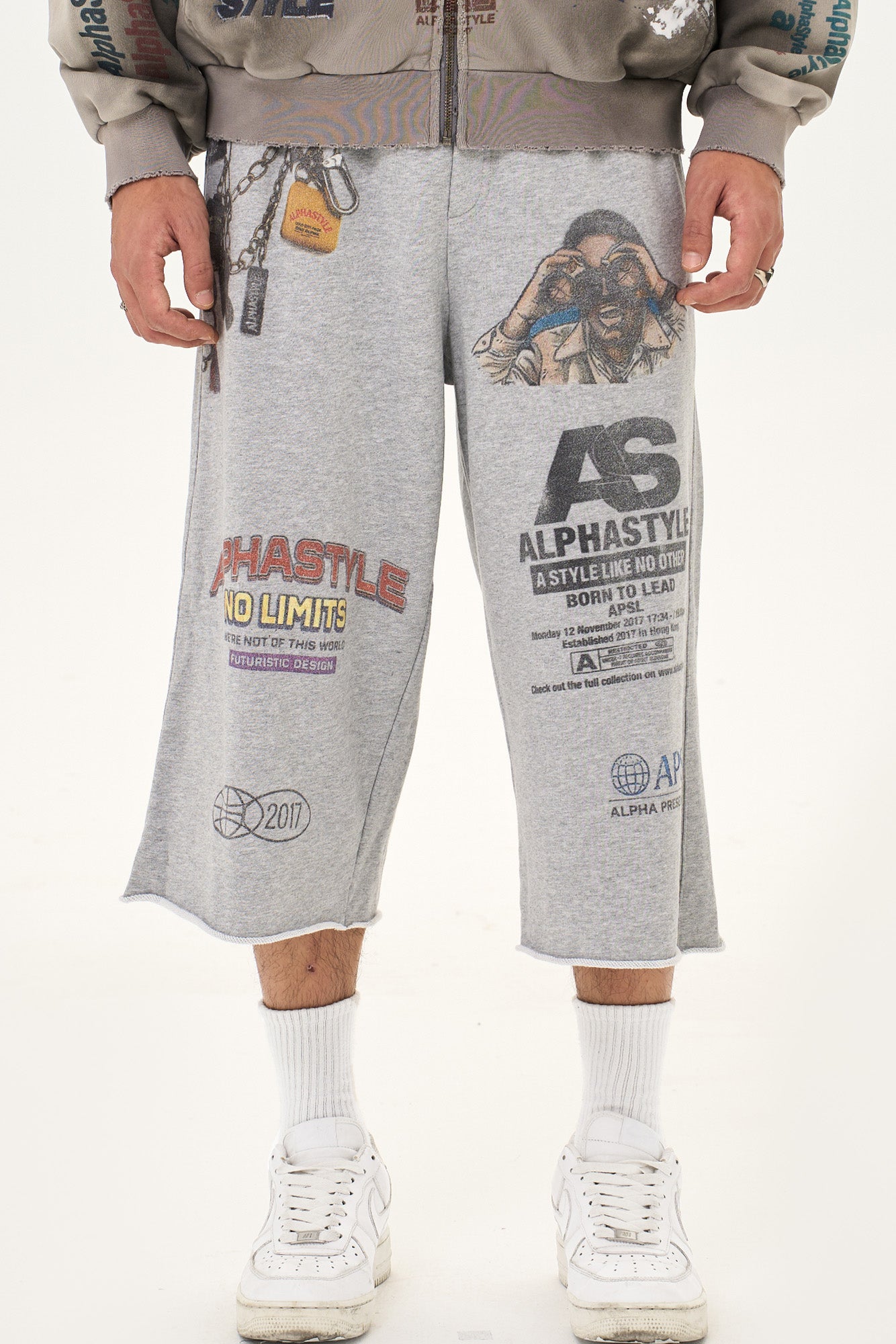 Morda Sweatshorts - AlphaStyle